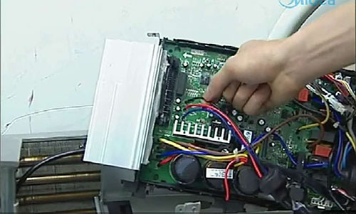 芜湖美的空调电话是多少